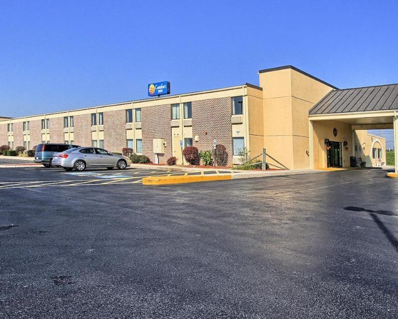 Super 8 By Wyndham Chambersburg I-81 Otel Dış mekan fotoğraf